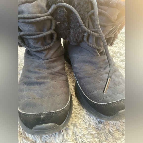 Nike Boots - Picture 5 of 10